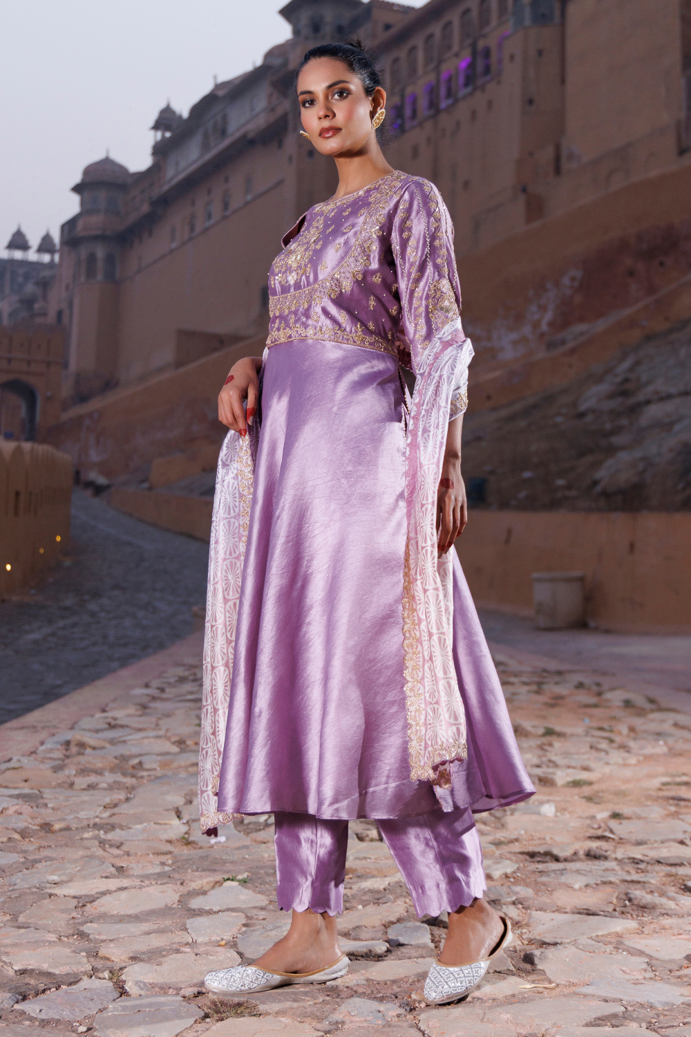 Mahira Suit Set