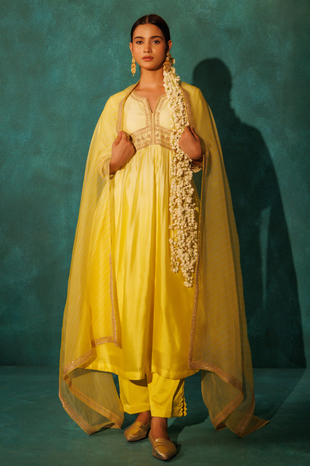 Nimbu Yellow Suit