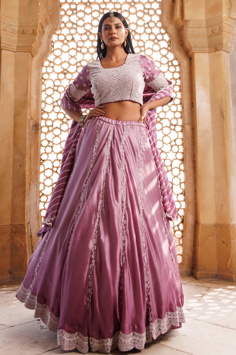Aavya Lehenga Set