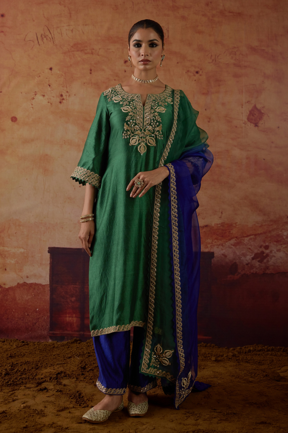 Pankhuri Suit Set