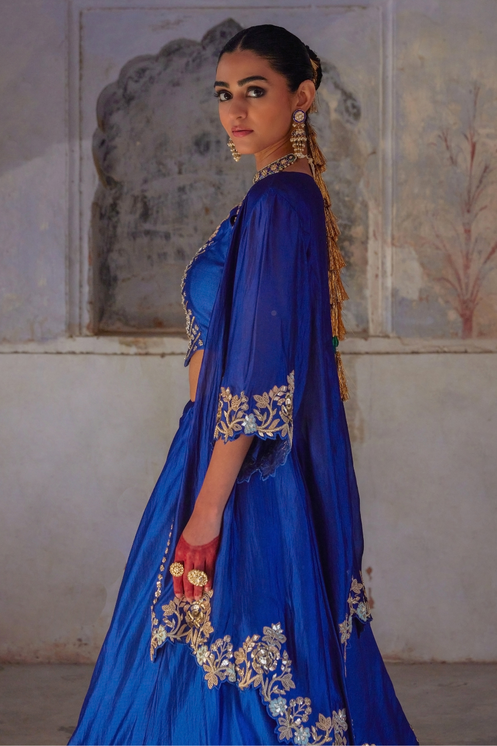 Neela Phool Jacket Set