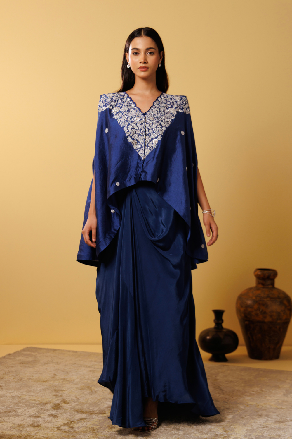 Aafsa Cape Set