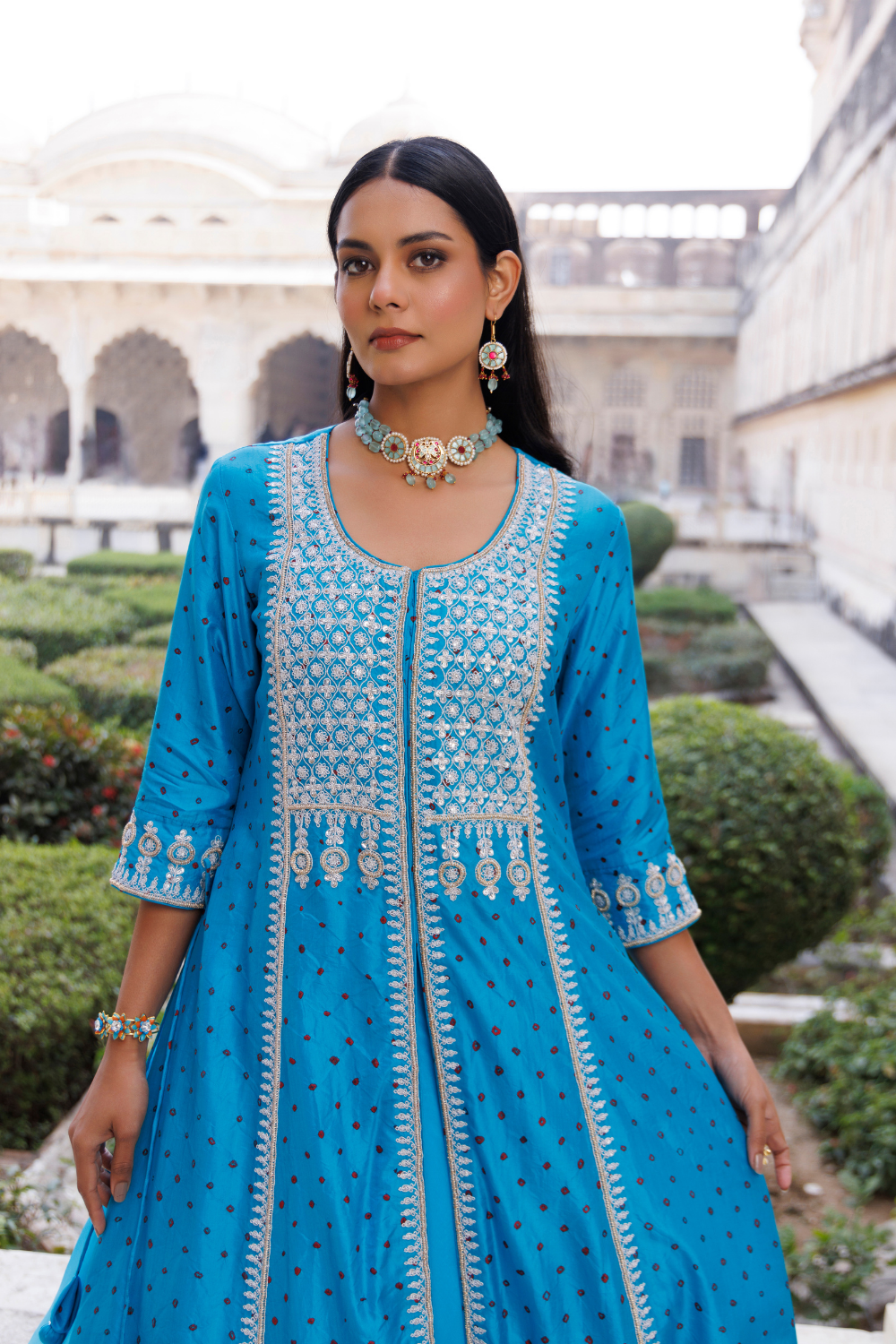 Vanhi Gown