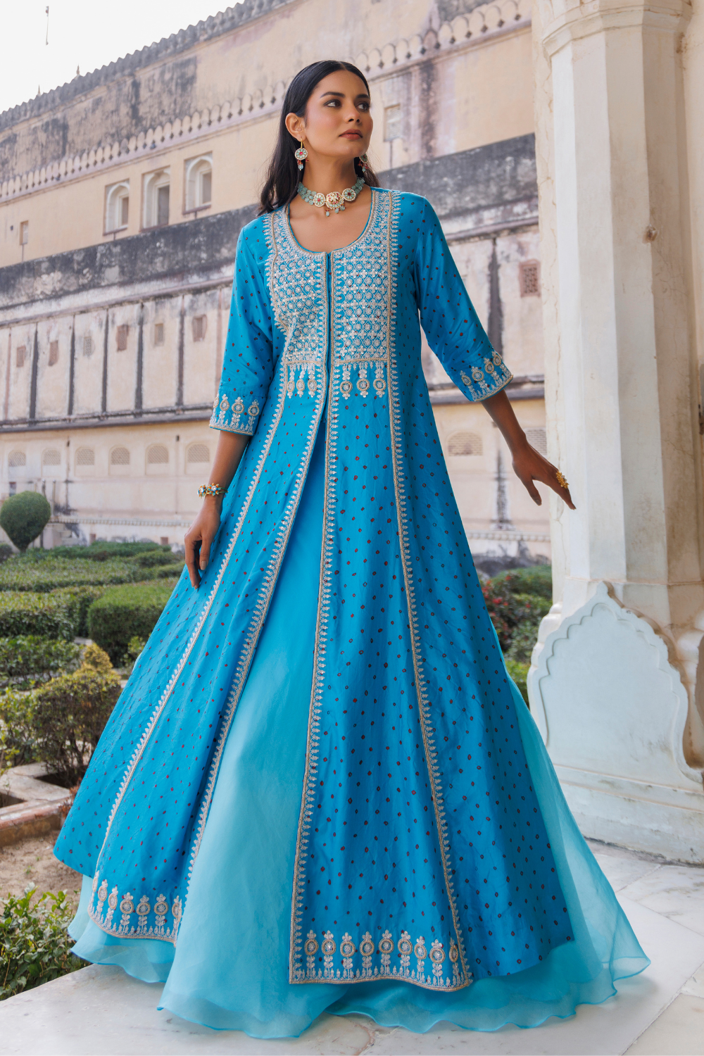 Vanhi Gown